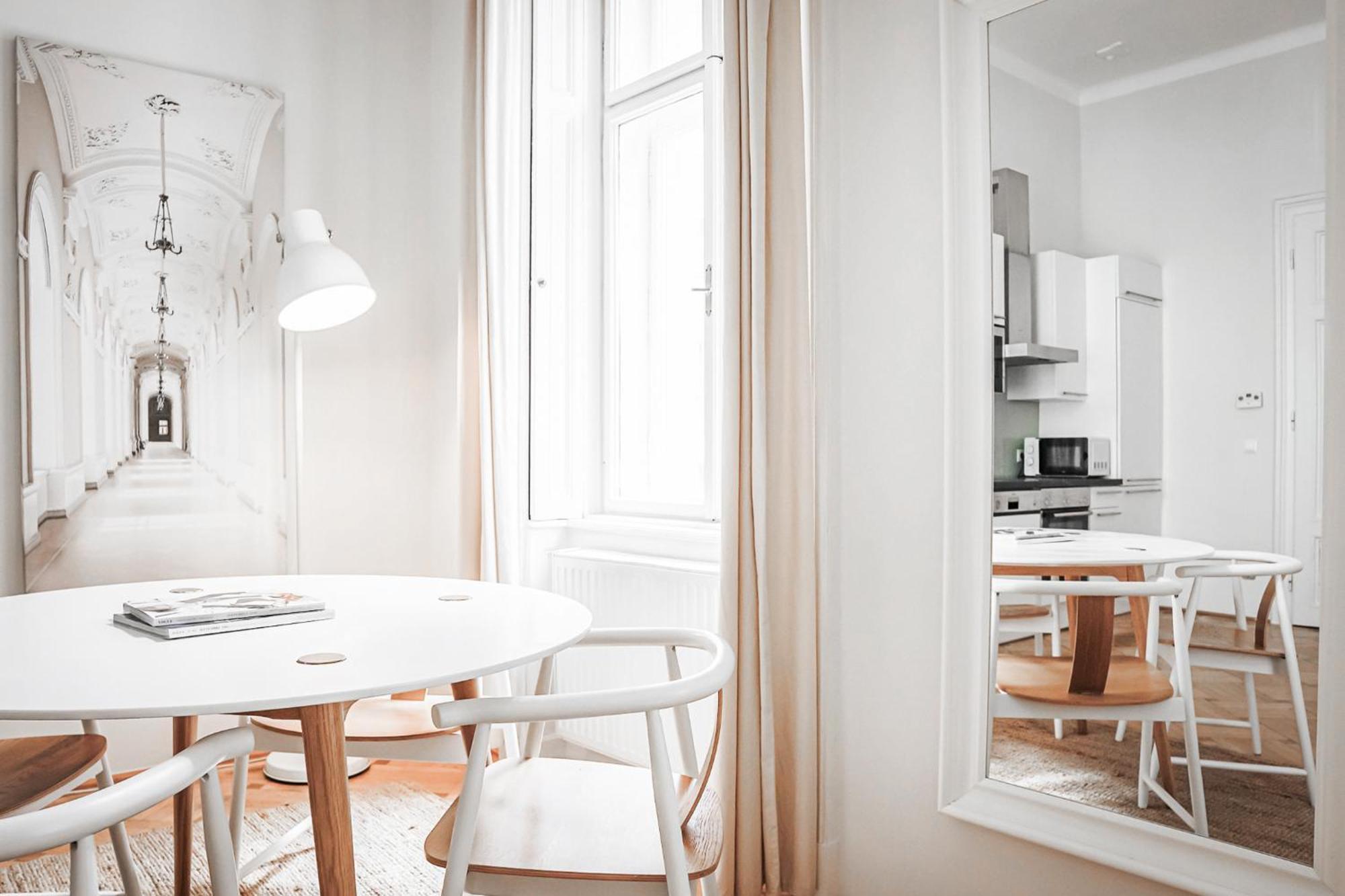 Heymi Apartments Stephansdom Виена Екстериор снимка