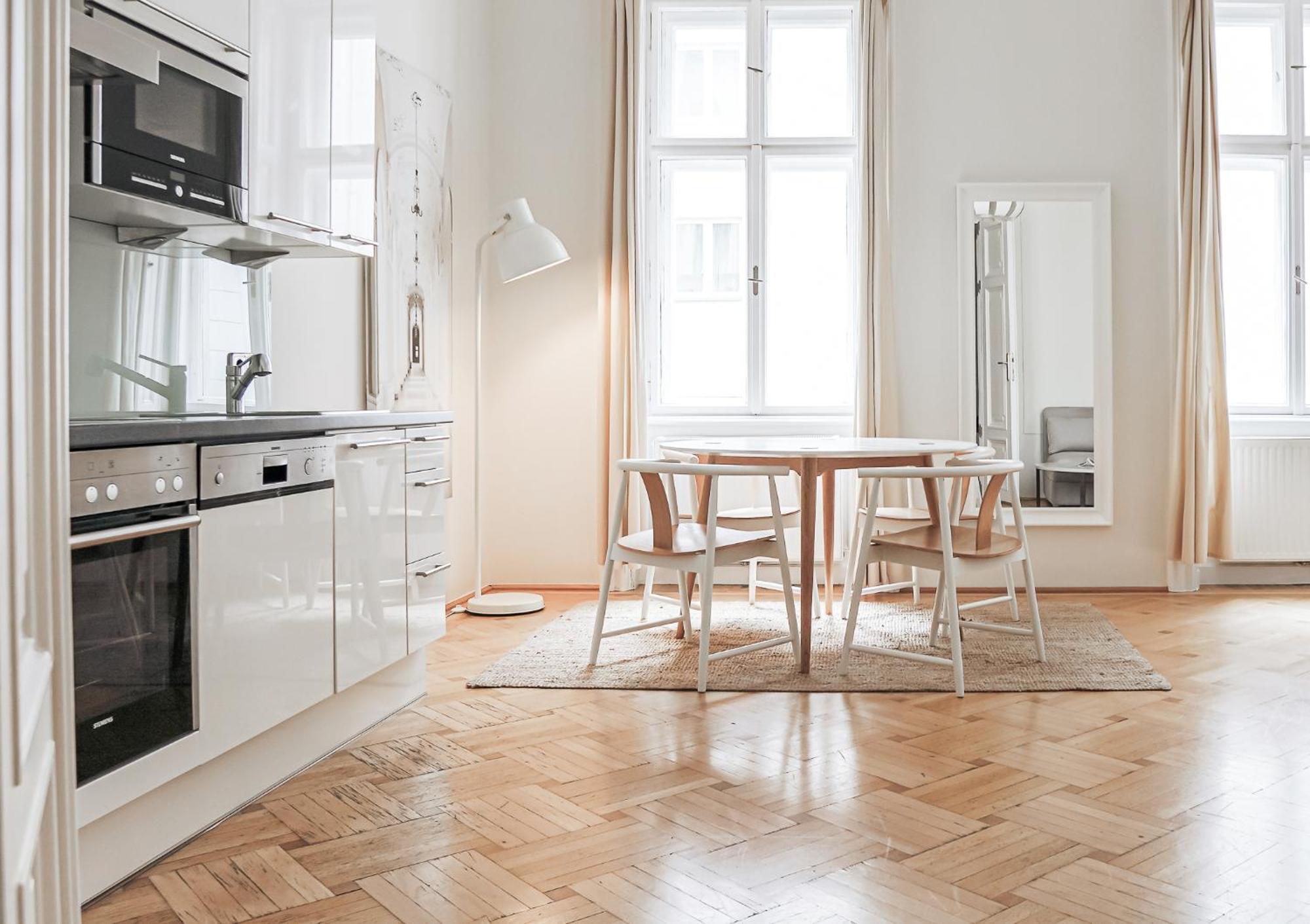 Heymi Apartments Stephansdom Виена Екстериор снимка