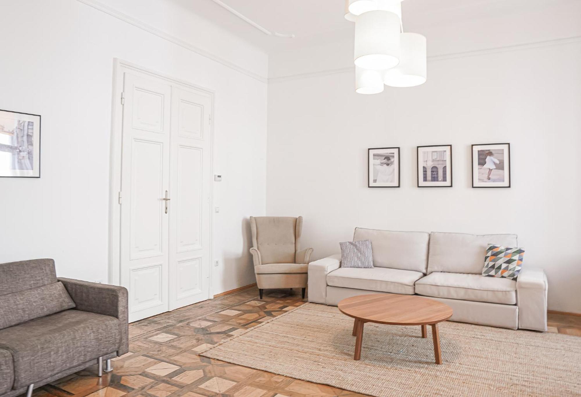 Heymi Apartments Stephansdom Виена Екстериор снимка