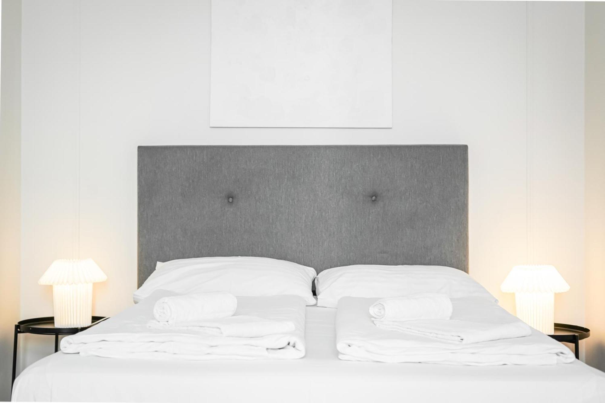 Heymi Apartments Stephansdom Виена Екстериор снимка