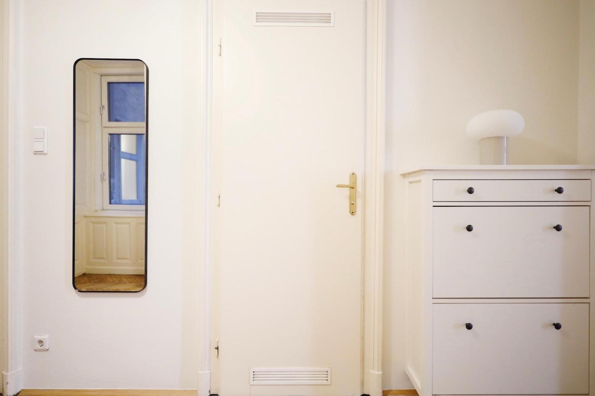 Heymi Apartments Stephansdom Виена Екстериор снимка